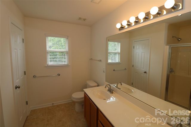 4022 Linsbury Court, Charlotte, NC 28213