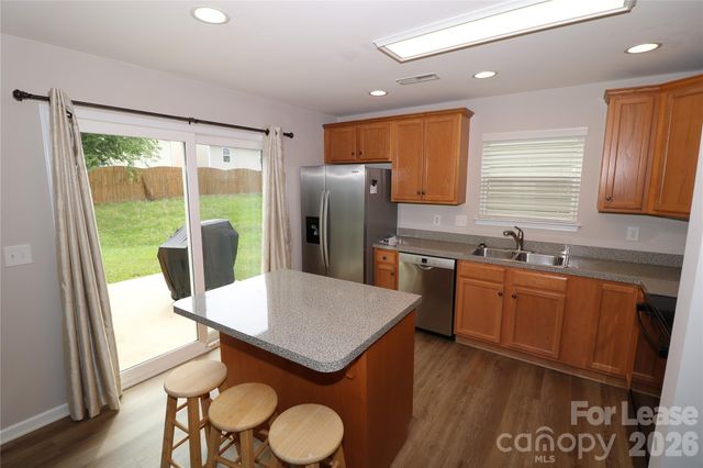 4022 Linsbury Court, Charlotte, NC 28213