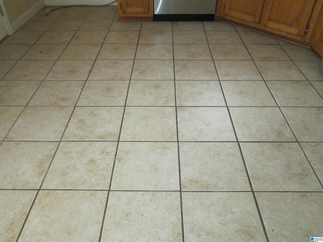 6717 CROSSBROOK LANE, Pinson, AL 35126