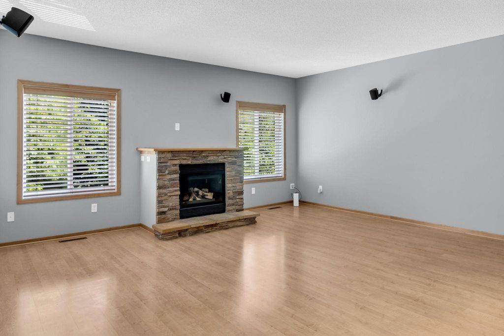 6766 Meadow Grass Lane S, Cottage Grove, MN 55016 — photo 3