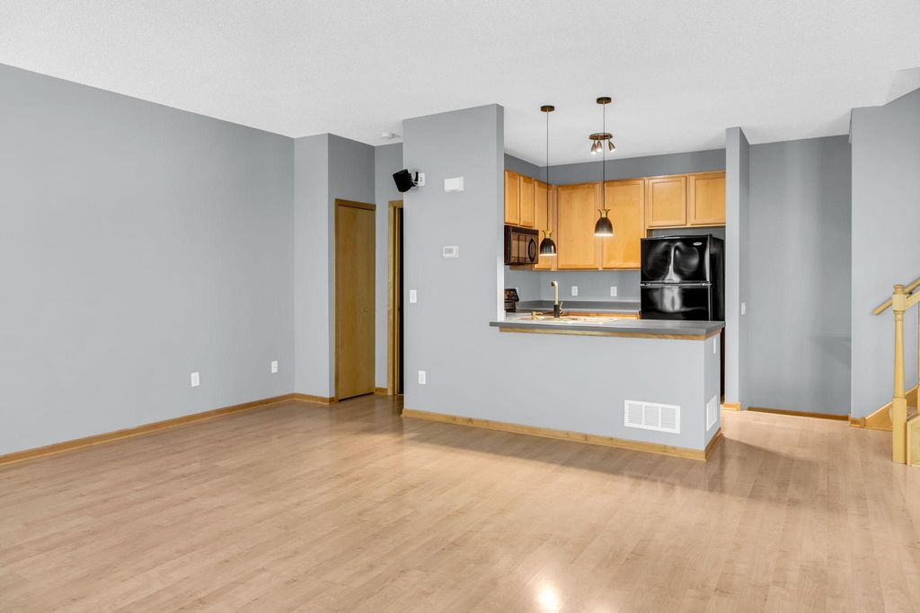 6766 Meadow Grass Lane S, Cottage Grove, MN 55016 — photo 5