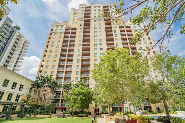 7355 SW 89th Street 427N, Miami, FL 33156