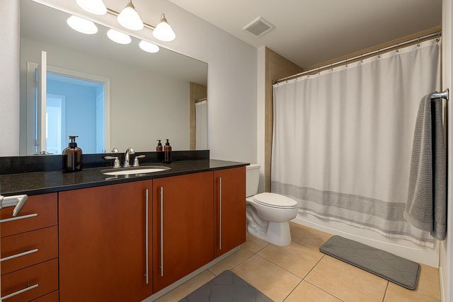 7355 SW 89th Street 427N, Miami, FL 33156
