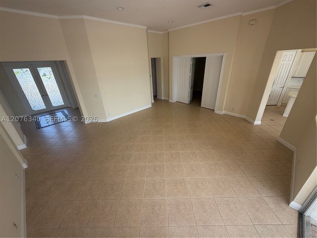 7635 Ironhorse Blvd, West Palm Beach, FL 33412