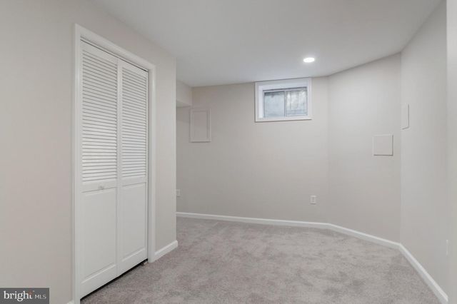 3916 OAK ST, Fairfax, VA 22030