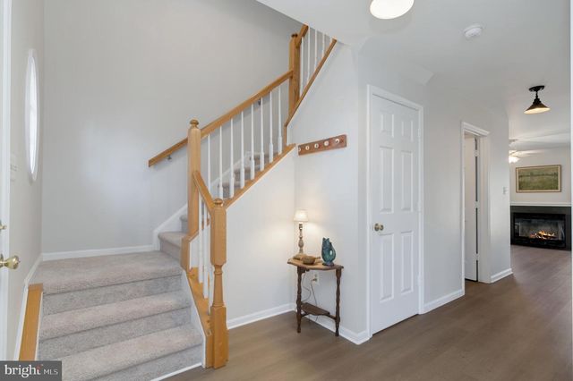 3916 OAK ST, Fairfax, VA 22030