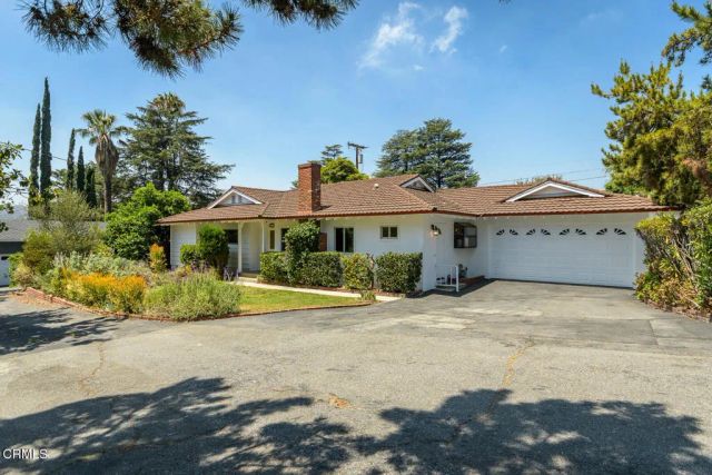 1110 Fairview Drive, La Canada Flintridge, CA 91011