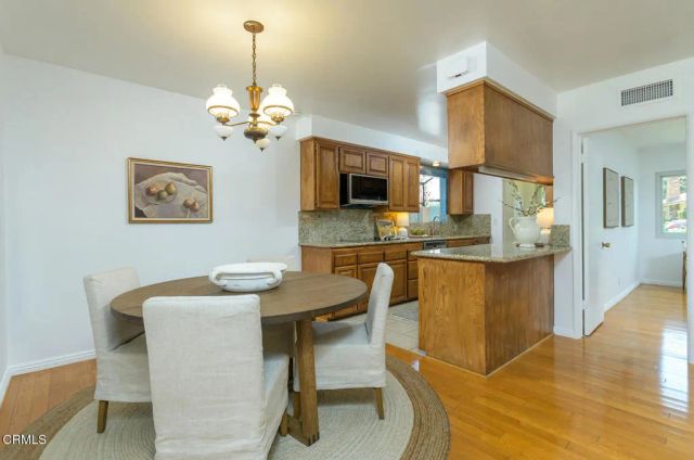 1110 Fairview Drive, La Canada Flintridge, CA 91011