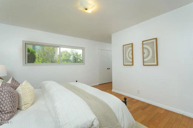 1110 Fairview Drive, La Canada Flintridge, CA 91011