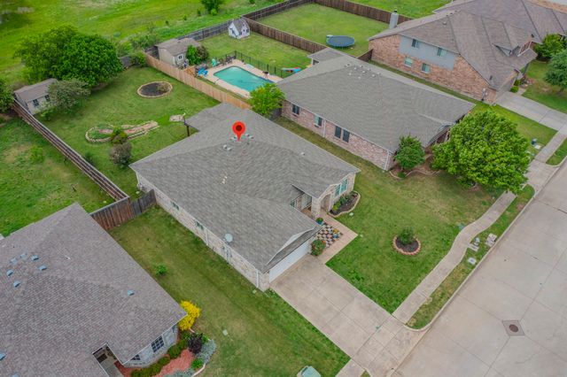 309 Broken Arrow, Krum, TX 76249