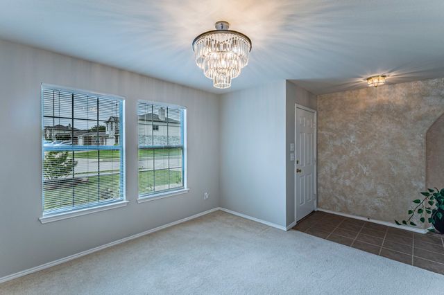 309 Broken Arrow, Krum, TX 76249