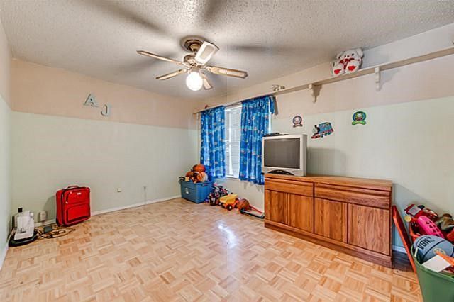 1818 Plantation Road, Garland, TX 75044