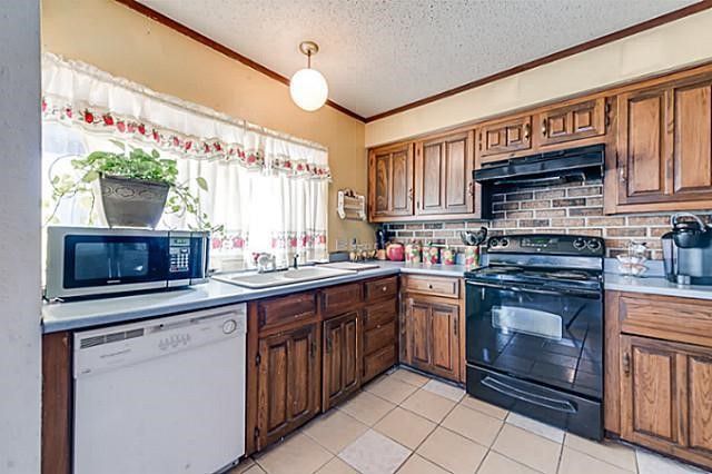 1818 Plantation Road, Garland, TX 75044