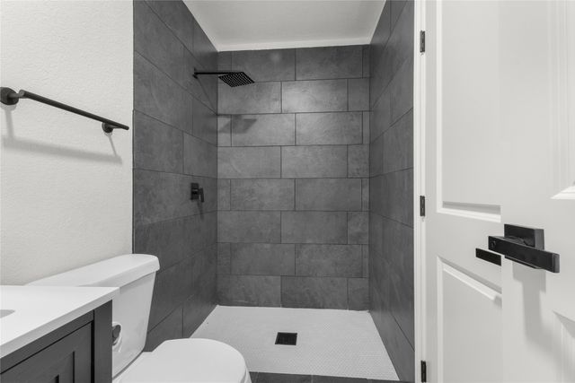 4548 Hodgkins Road, Lake Worth, TX 76135