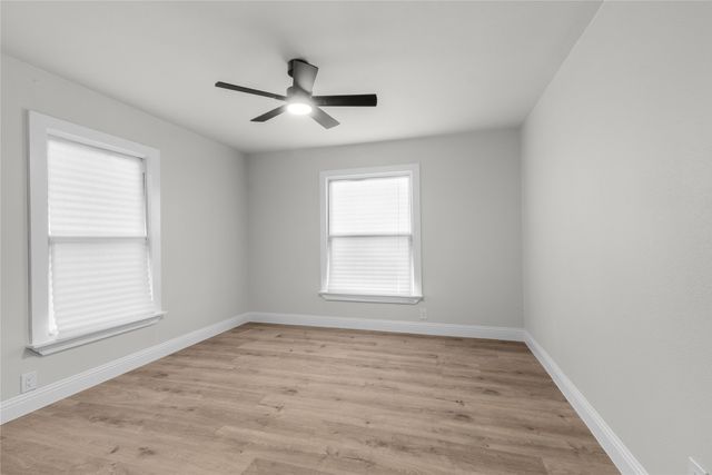 4548 Hodgkins Road, Lake Worth, TX 76135