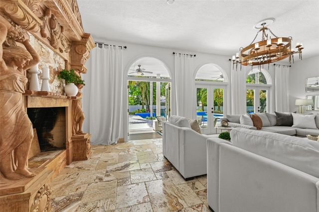 2113 SILVER LEAF COURT, Longwood, FL 32779