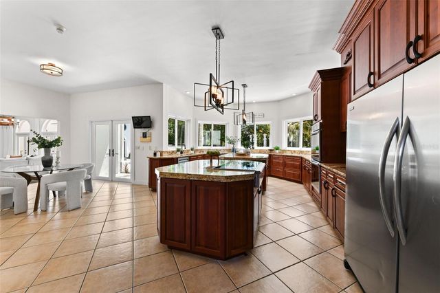 2113 SILVER LEAF COURT, Longwood, FL 32779