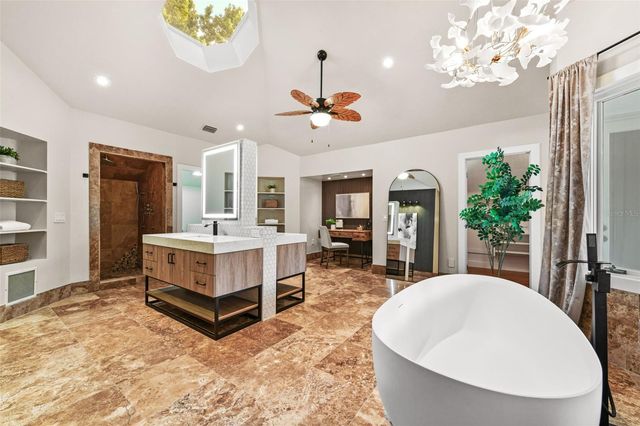 2113 SILVER LEAF COURT, Longwood, FL 32779