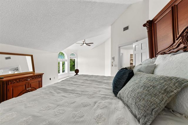 2113 SILVER LEAF COURT, Longwood, FL 32779
