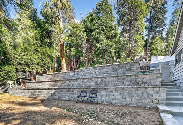 104 Highway 173, Lake Arrowhead, CA 92352