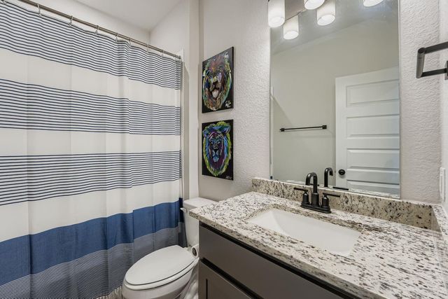 148 Gullivers DR, Elgin, TX 78621