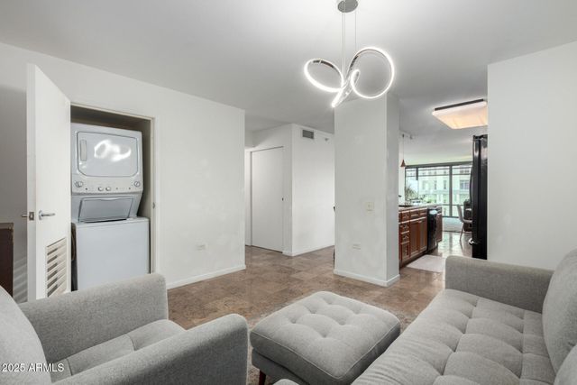 4808 N 24TH Street 703, Phoenix, AZ 85016