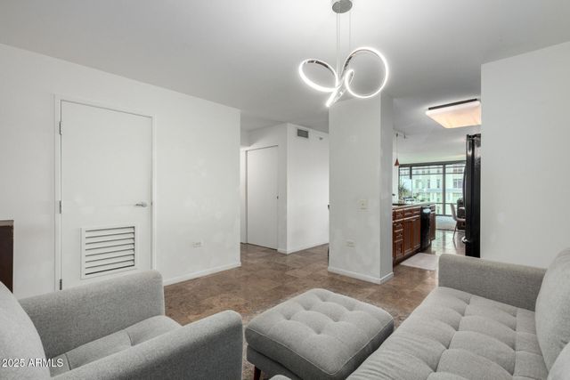 4808 N 24TH Street 703, Phoenix, AZ 85016