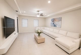 10407 NW 82nd Street 34, Doral, FL 33178