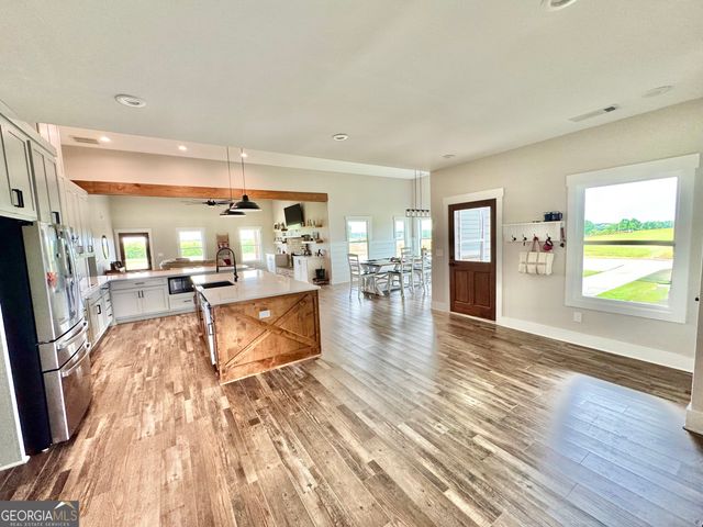 542 Spears Lane, Mansfield, GA 30055