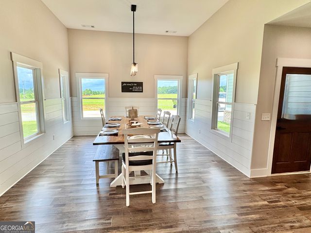 542 Spears Lane, Mansfield, GA 30055