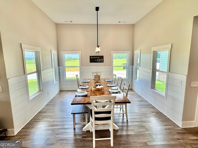 542 Spears Lane, Mansfield, GA 30055