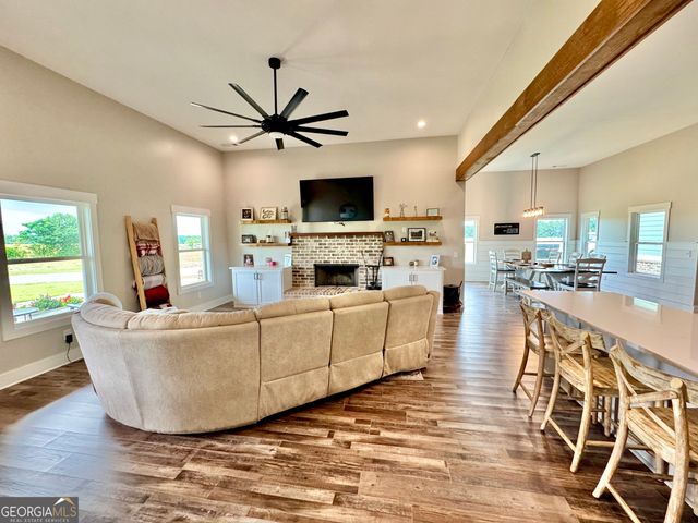 542 Spears Lane, Mansfield, GA 30055