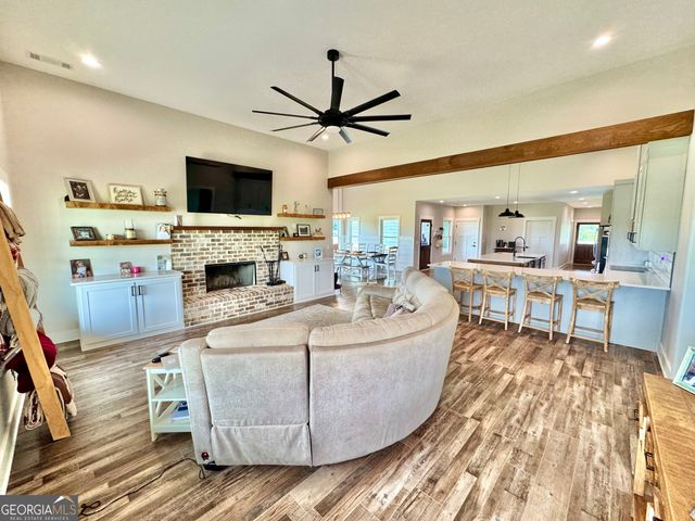 542 Spears Lane, Mansfield, GA 30055