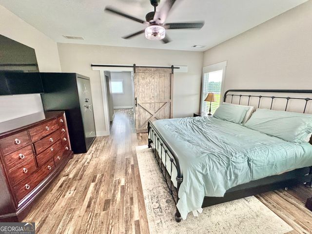 542 Spears Lane, Mansfield, GA 30055