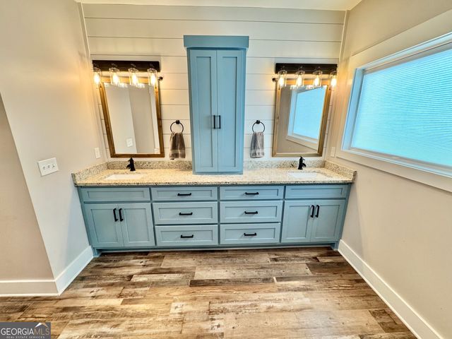 542 Spears Lane, Mansfield, GA 30055