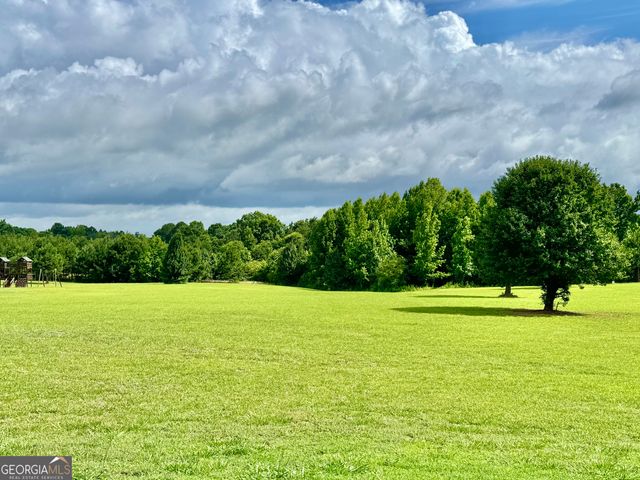 542 Spears Lane, Mansfield, GA 30055