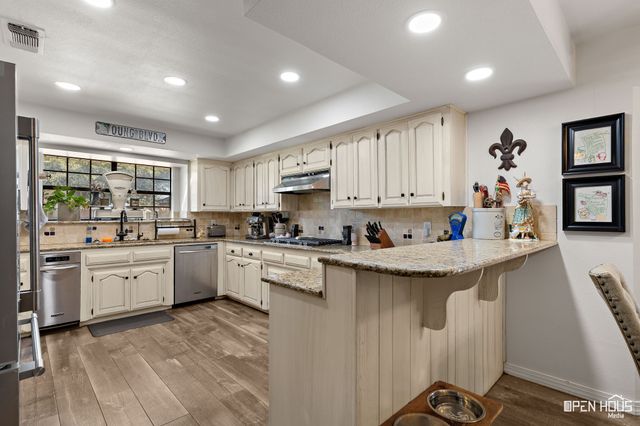 108 Northwood, Henrietta, TX 76365