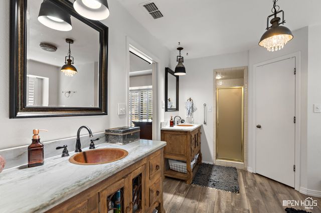 108 Northwood, Henrietta, TX 76365