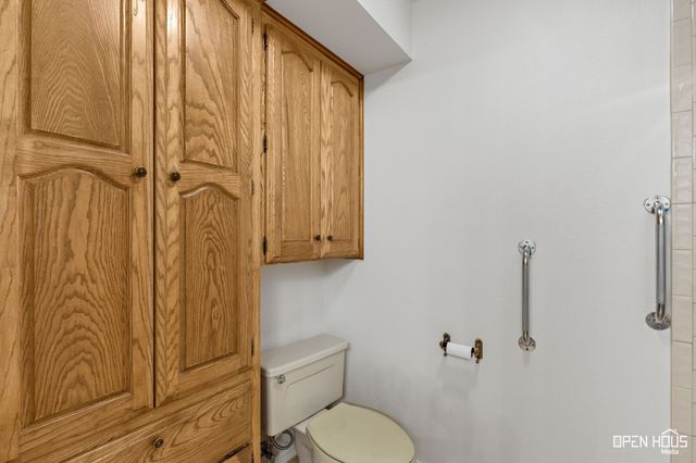 108 Northwood, Henrietta, TX 76365