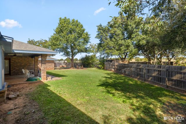 108 Northwood, Henrietta, TX 76365