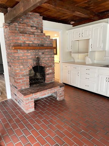 206-208 Hinghm Street, Rockland, MA 02370