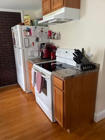 206-208 Hinghm Street, Rockland, MA 02370