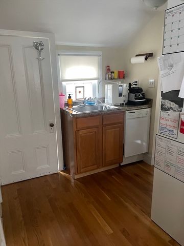 206-208 Hinghm Street, Rockland, MA 02370