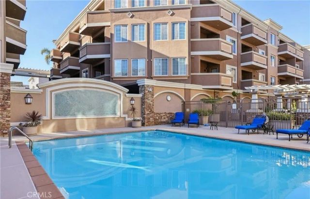 2750 Artesia 206, Redondo Beach, CA 90278