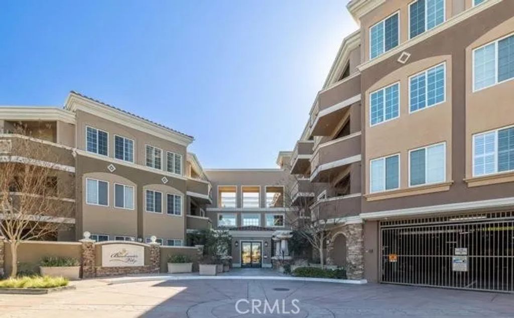 2750 Artesia 206, Redondo Beach, CA 90278