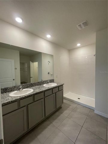 33724 JASMINE STAR LOOP, Wesley Chapel, FL 33543