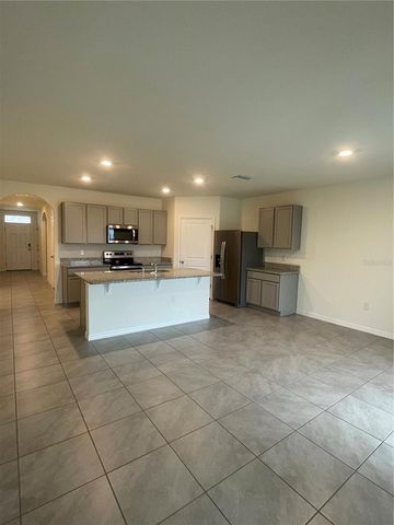 33724 JASMINE STAR LOOP, Wesley Chapel, FL 33543