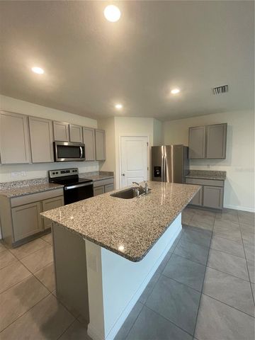 33724 JASMINE STAR LOOP, Wesley Chapel, FL 33543