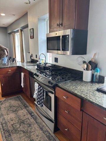 257 Pleasant St 9, Worcester, MA 01609