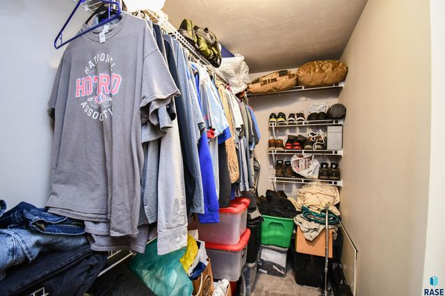 6632 W 6th Pl Place, Sioux Falls, SD 57107